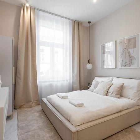 W35- Boutique Apartments, Best Location By Bqa 부다페스트 외부 사진