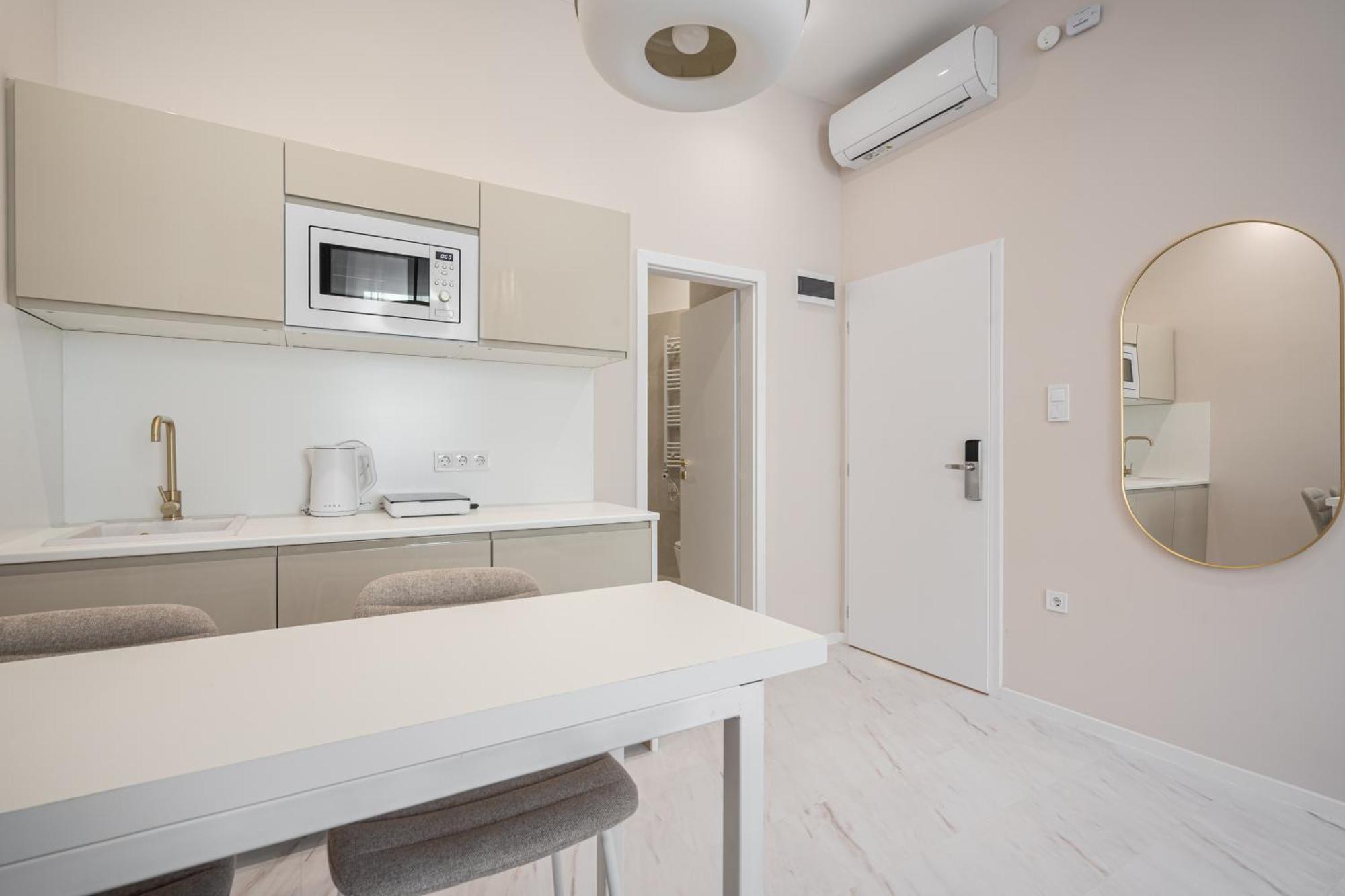 W35- Boutique Apartments, Best Location By Bqa 부다페스트 외부 사진